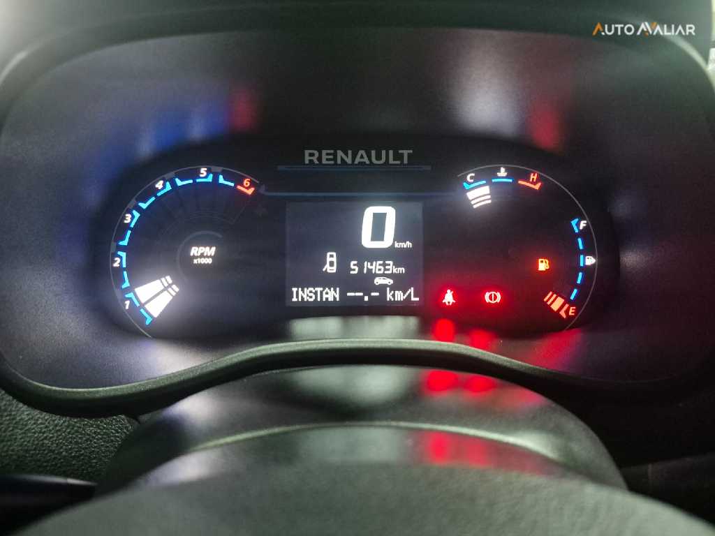 RENAULT KWID 1.0 12V SCE FLEX OUTSIDER MANUAL