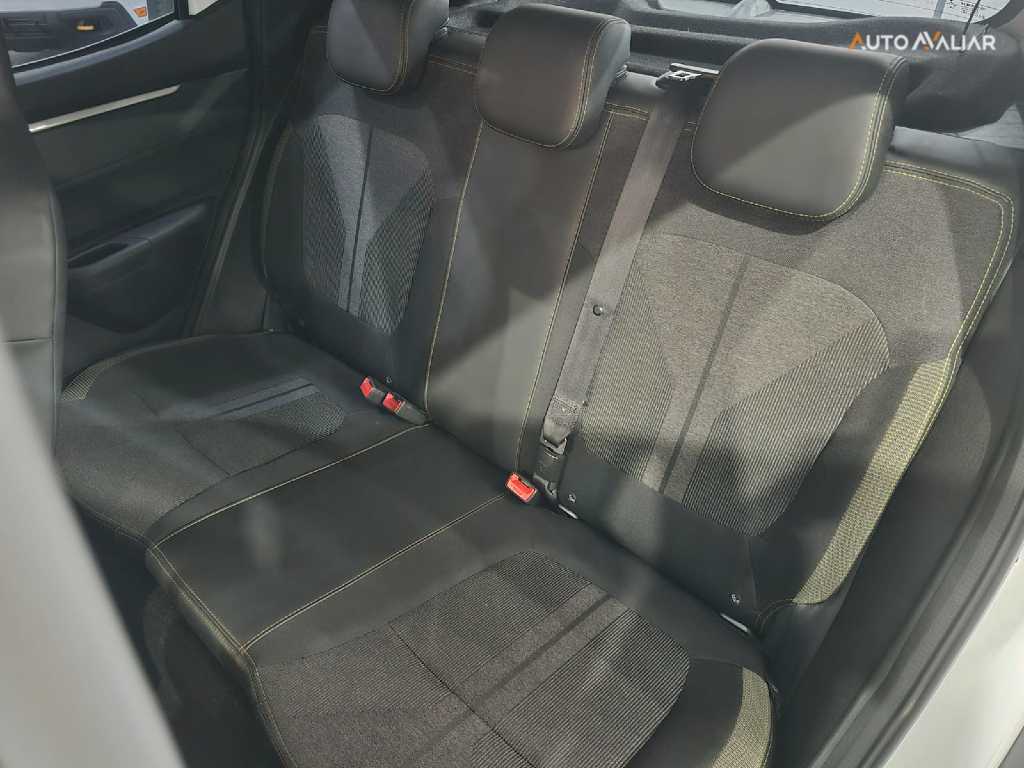 RENAULT KWID 1.0 12V SCE FLEX OUTSIDER MANUAL