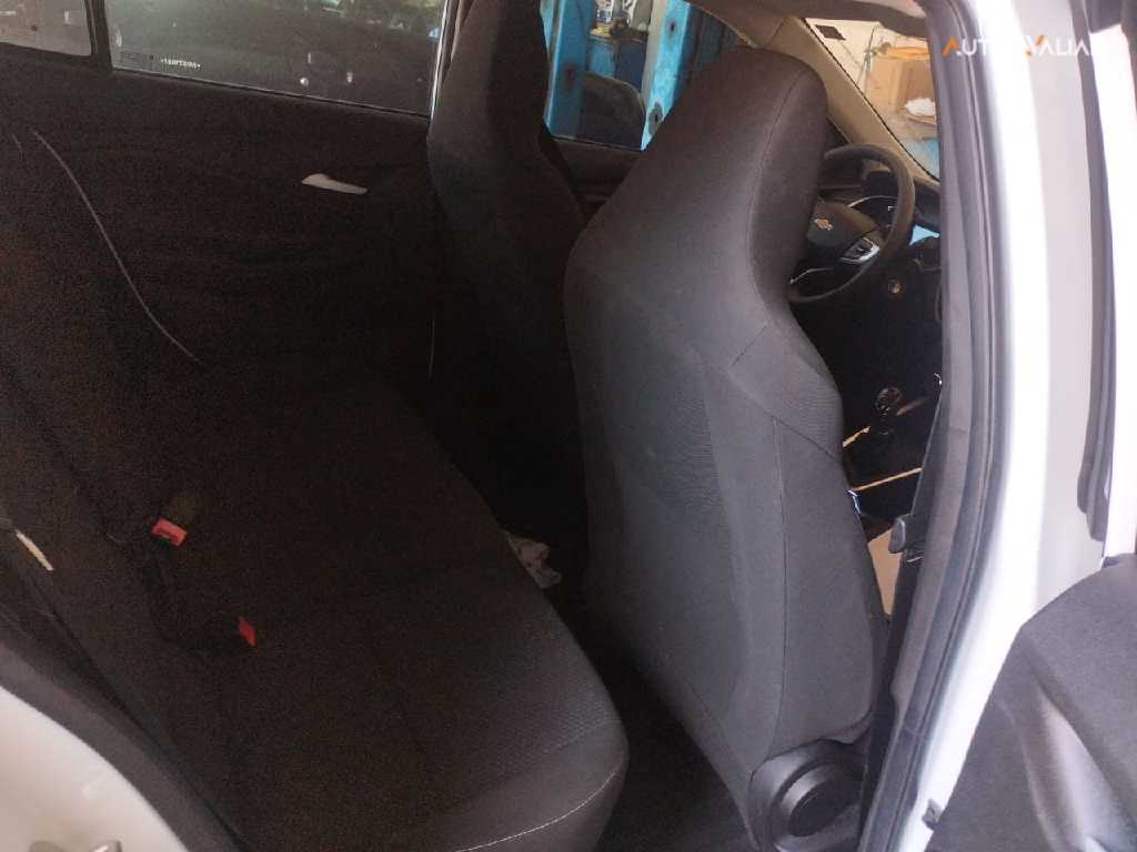 CHEVROLET ONIX 1.0 TURBO FLEX LT MANUAL