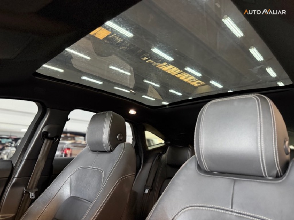 JAGUAR E-PACE 2.0 16V P250 GASOLINA R-DYNAMIC S AWD AUTOMATICO