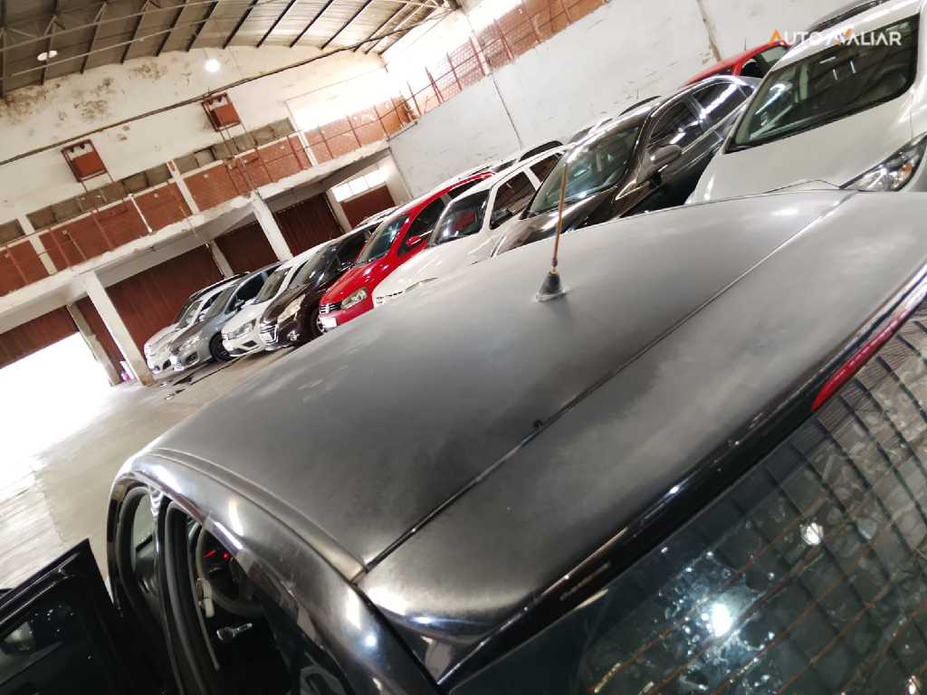 VOLKSWAGEN GOL 1.0 MI TRENDLINE 8V FLEX 4P MANUAL