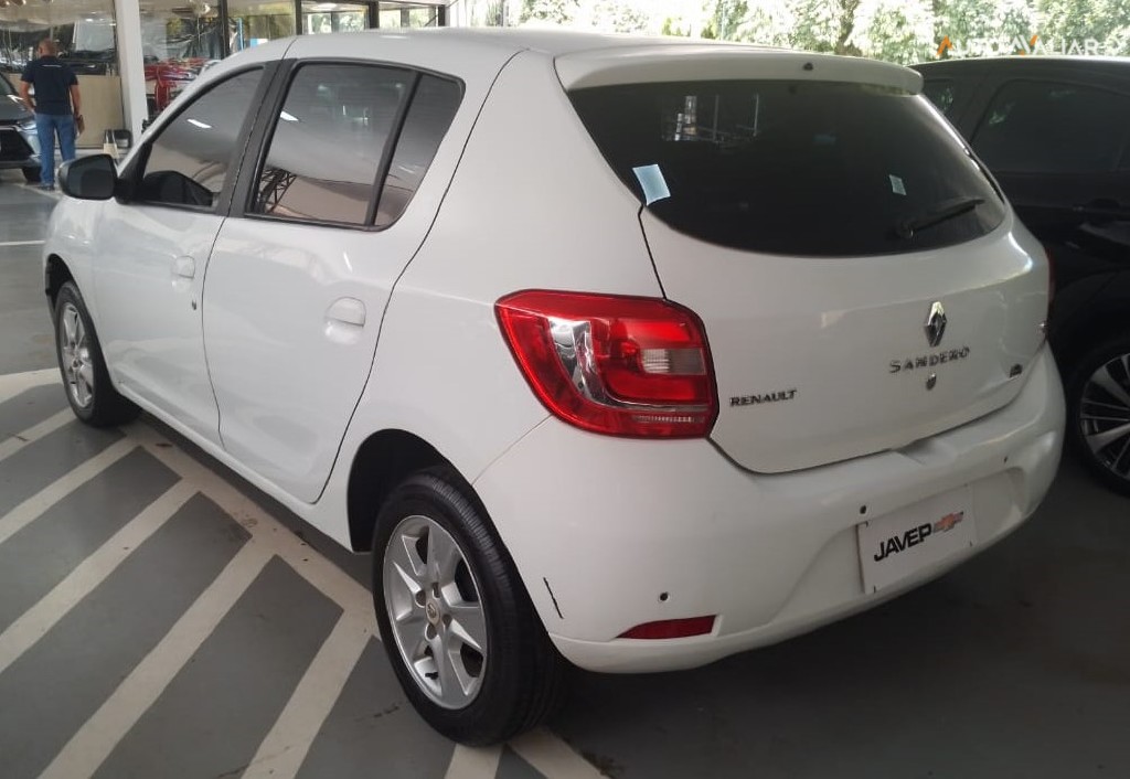 RENAULT SANDERO 1.6 DYNAMIQUE 8V FLEX 4P AUTOMATIZADO