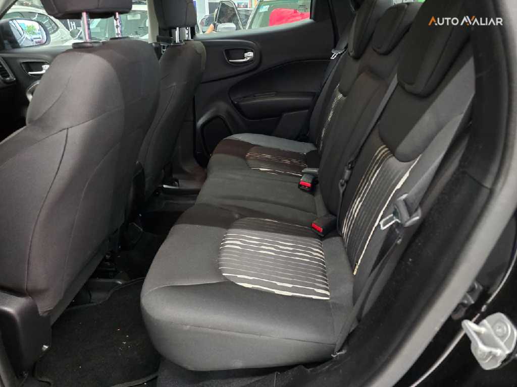 FIAT TORO 1.8 16V EVO FLEX FREEDOM AUTOMATICO