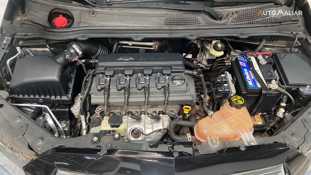 CHEVROLET ONIX 1.4 MPFI LT 8V FLEX 4P MANUAL