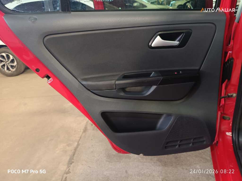 VOLKSWAGEN FOX 1.0 MI 8V FLEX 4P MANUAL