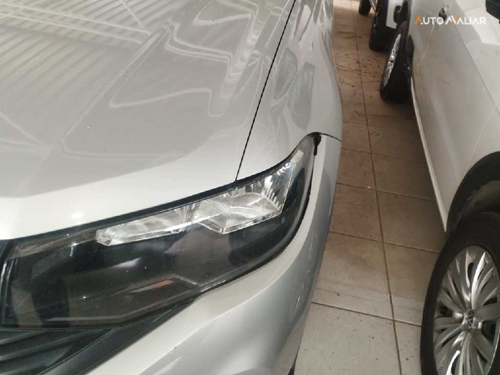 VOLKSWAGEN T-CROSS 1.0 200 TSI TOTAL FLEX SENSE AUTOM&Aacute;TICO