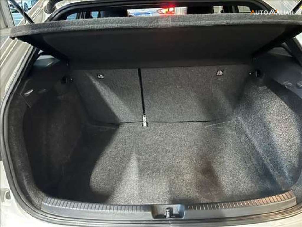 VOLKSWAGEN NIVUS 1.0 200 TSI TOTAL FLEX HIGHLINE AUTOM&Aacute;TICO