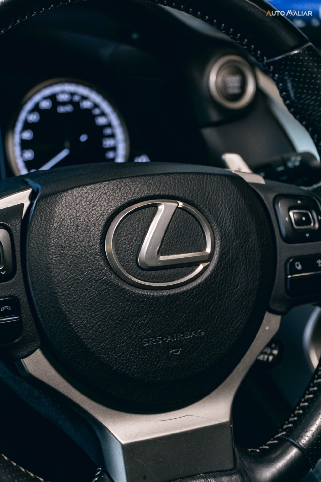 LEXUS NX 200T 2.0 F-SPORT 4X4 16V TURBO GASOLINA 4P AUTOMATICO