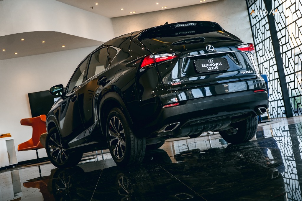 LEXUS NX 200T 2.0 F-SPORT 4X4 16V TURBO GASOLINA 4P AUTOMATICO