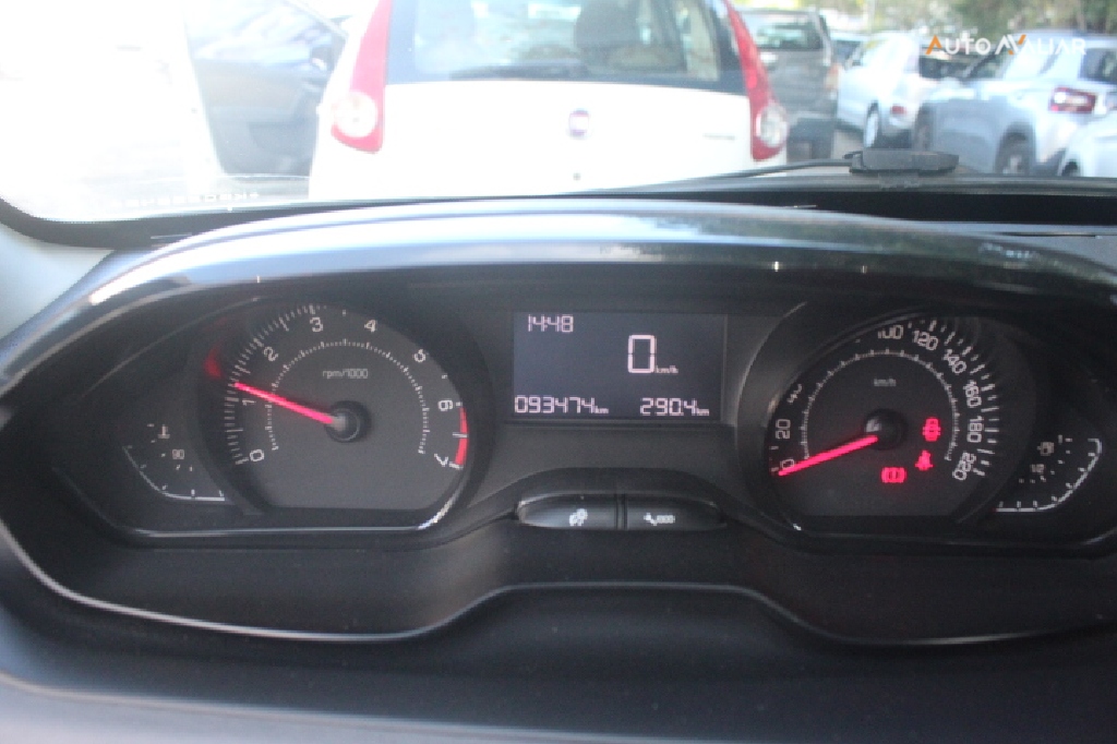 PEUGEOT 208 1.2 ALLURE 12V FLEX 4P MANUAL