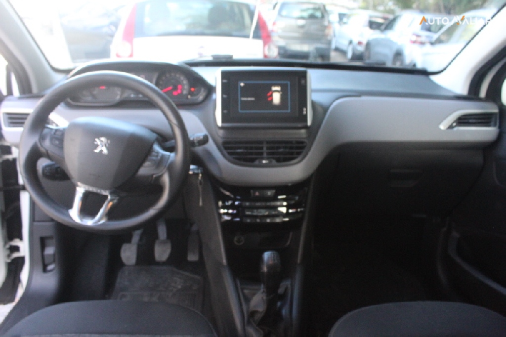 PEUGEOT 208 1.2 ALLURE 12V FLEX 4P MANUAL