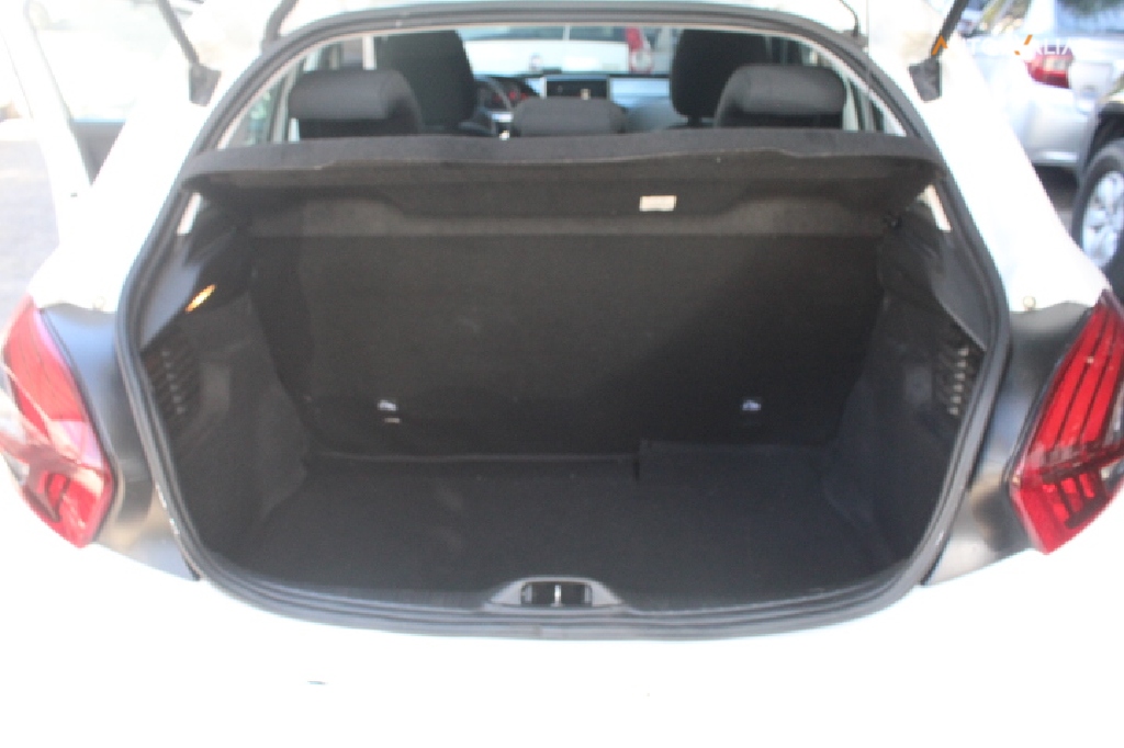 PEUGEOT 208 1.2 ALLURE 12V FLEX 4P MANUAL