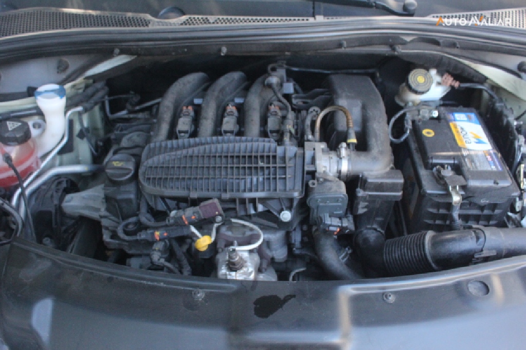 PEUGEOT 208 1.2 ALLURE 12V FLEX 4P MANUAL