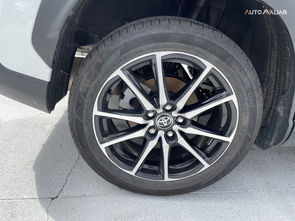 TOYOTA COROLLA CROSS 2.0 VVT-IE FLEX GR-SPORT DIRECT SHIFT