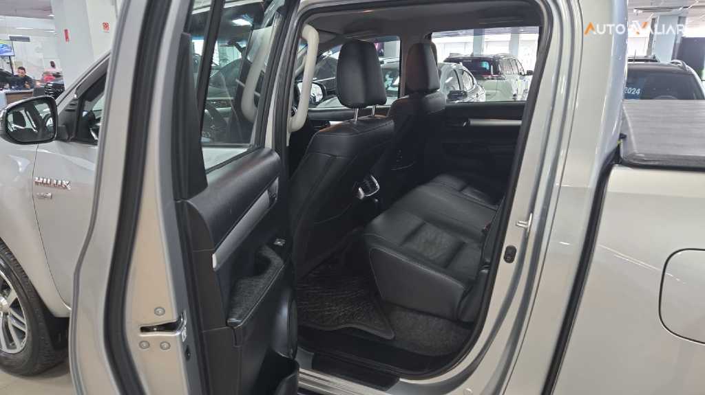 TOYOTA HILUX 2.7 SRV 4X2 CD 16V FLEX 4P AUTOMATICO