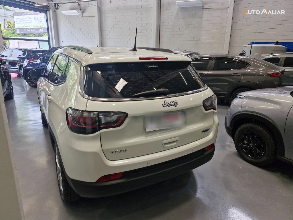 JEEP COMPASS 1.3 T270 TURBO FLEX LONGITUDE AT6