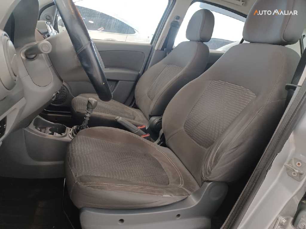 FIAT PALIO 1.0 MPI ATTRACTIVE 8V FLEX 4P MANUAL