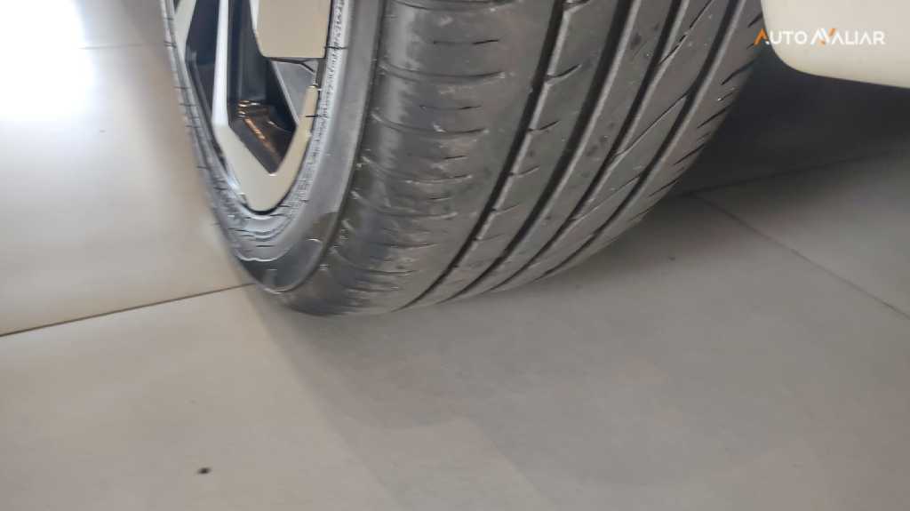 HONDA CITY 1.5 I-VTEC FLEX HATCH TOURING CVT