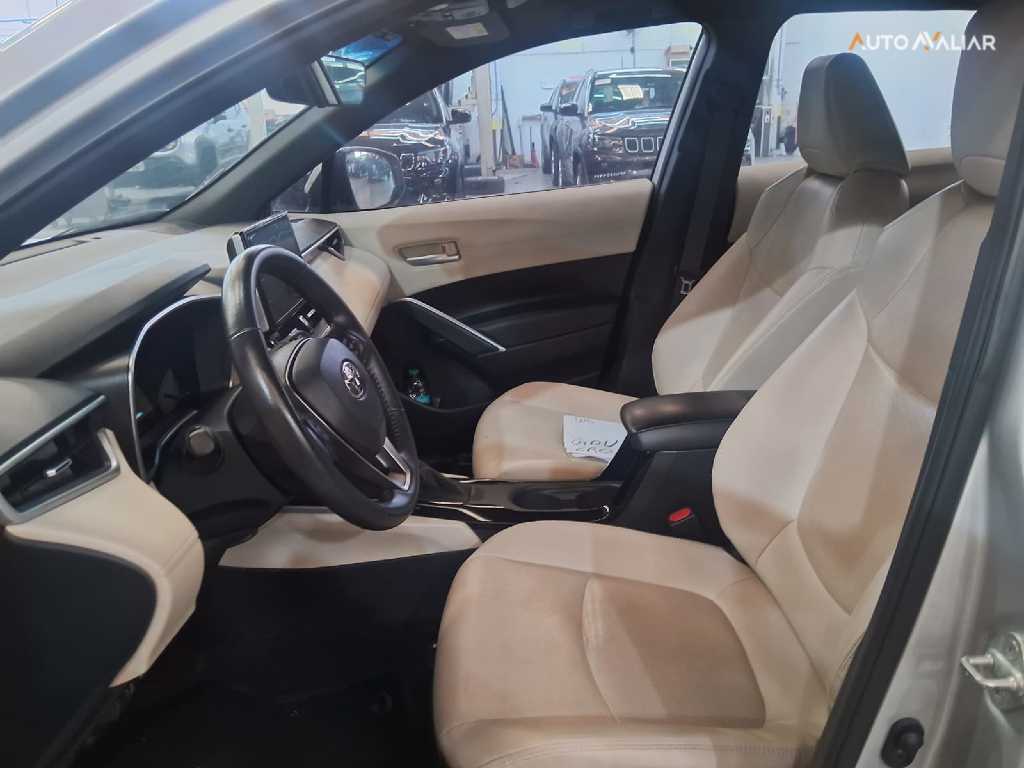 TOYOTA COROLLA CROSS 1.8 VVT-I HYBRID FLEX XRV CVT