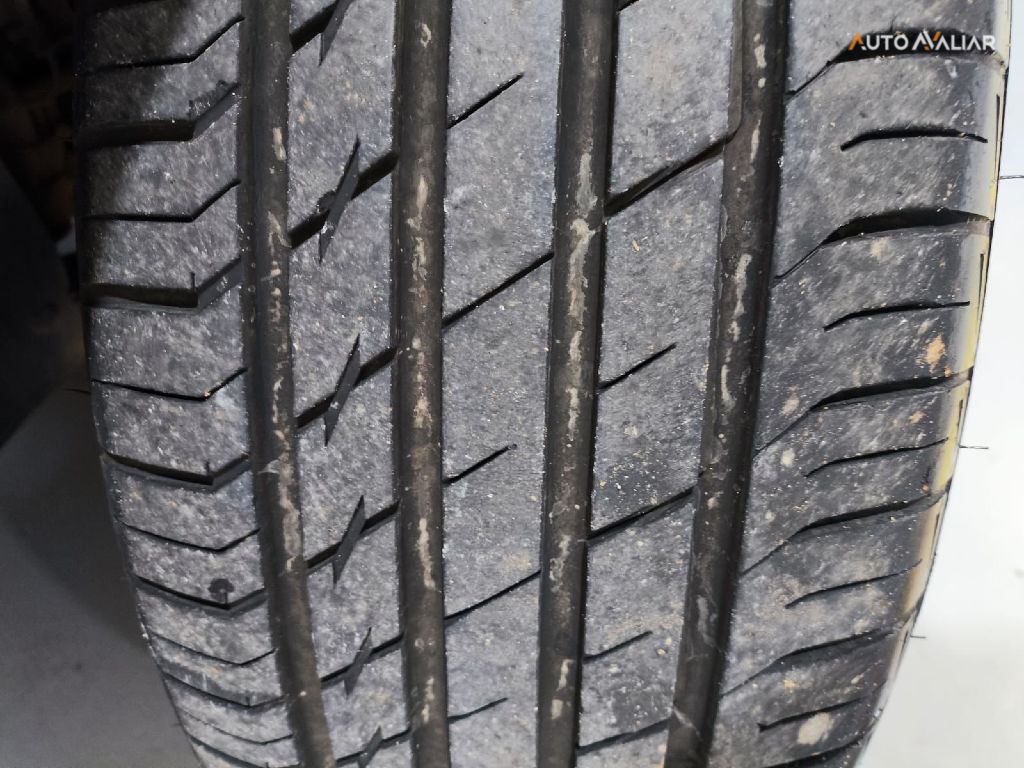 CHEVROLET TRACKER 1.8 MPFI LTZ 4X2 16V FLEX 4P AUTOMATICO