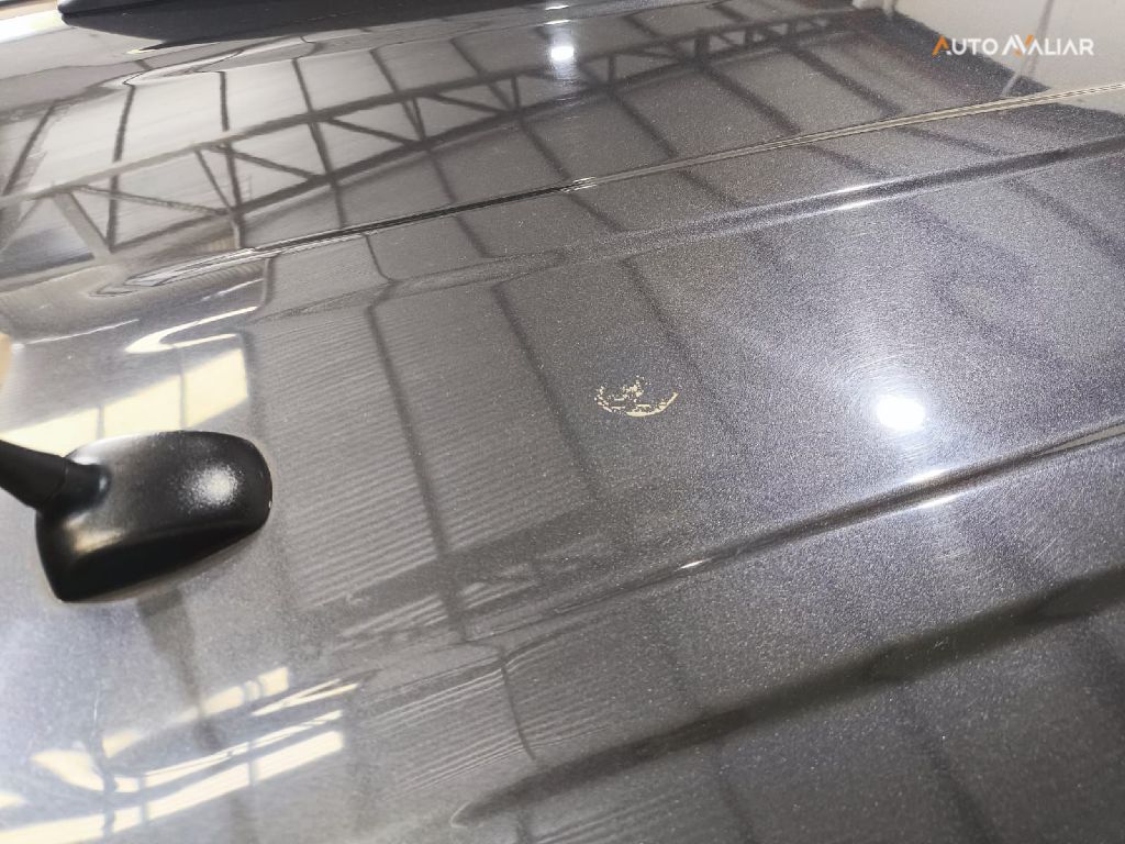 CHEVROLET TRACKER 1.8 MPFI LTZ 4X2 16V FLEX 4P AUTOMATICO