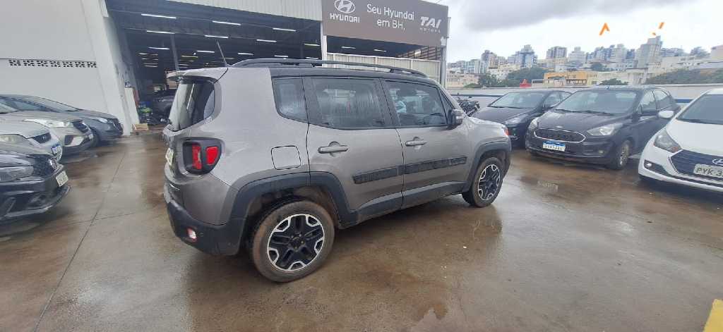 JEEP RENEGADE 2.0 16V TURBO DIESEL TRAILHAWK 4P 4X4 AUTOMATICO