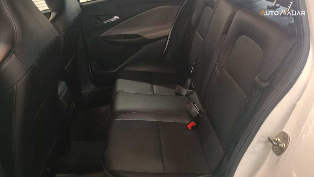 CHEVROLET ONIX Plus 1.0 Turbo AT Premier 2