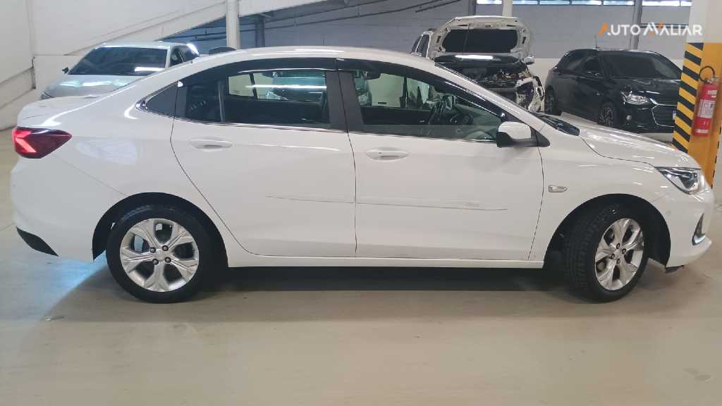 CHEVROLET ONIX Plus 1.0 Turbo AT Premier 2