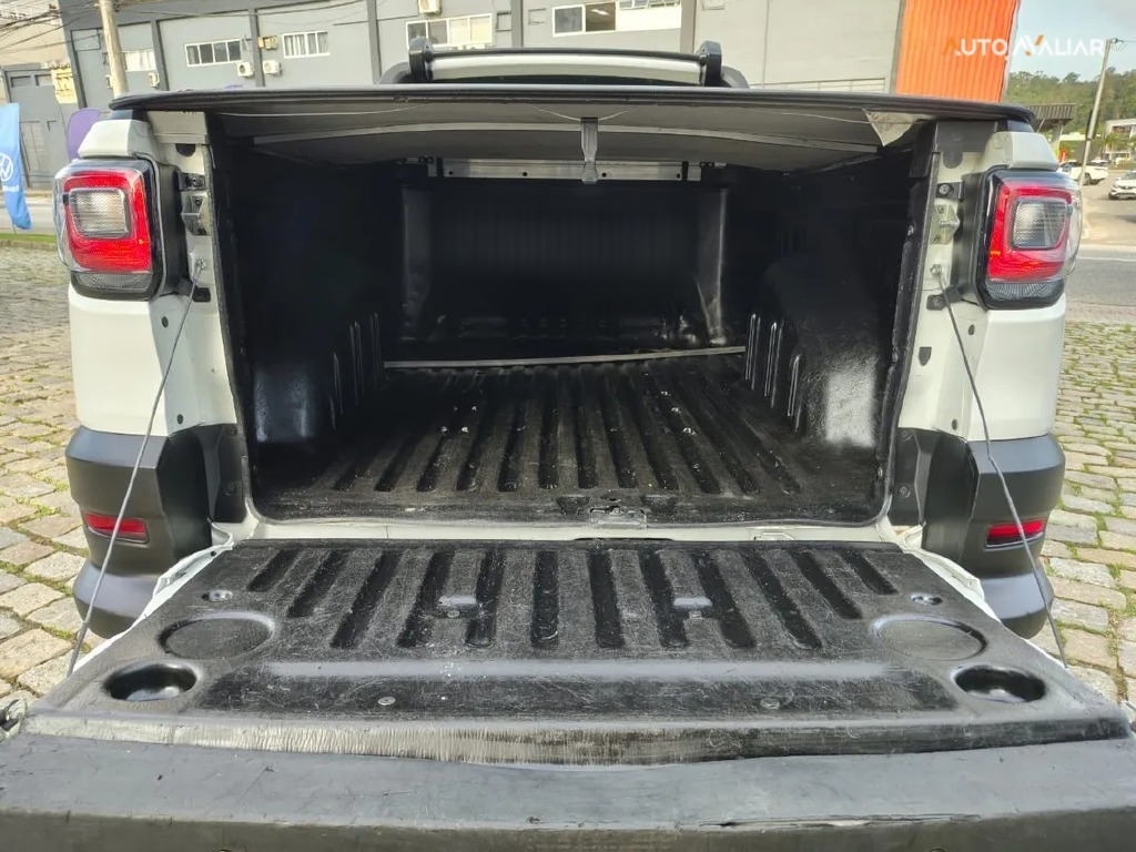 FIAT STRADA 1.4 FIRE FLEX ENDURANCE CS MANUAL