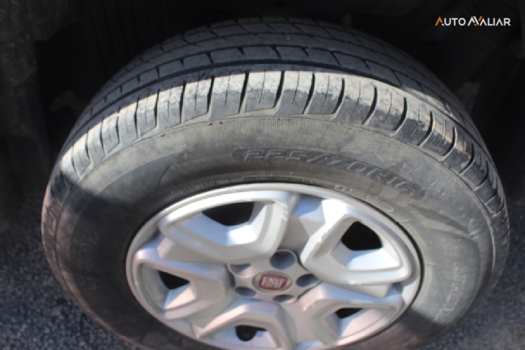 FIAT TORO 2.0 16V TURBO DIESEL FREEDOM MANUAL