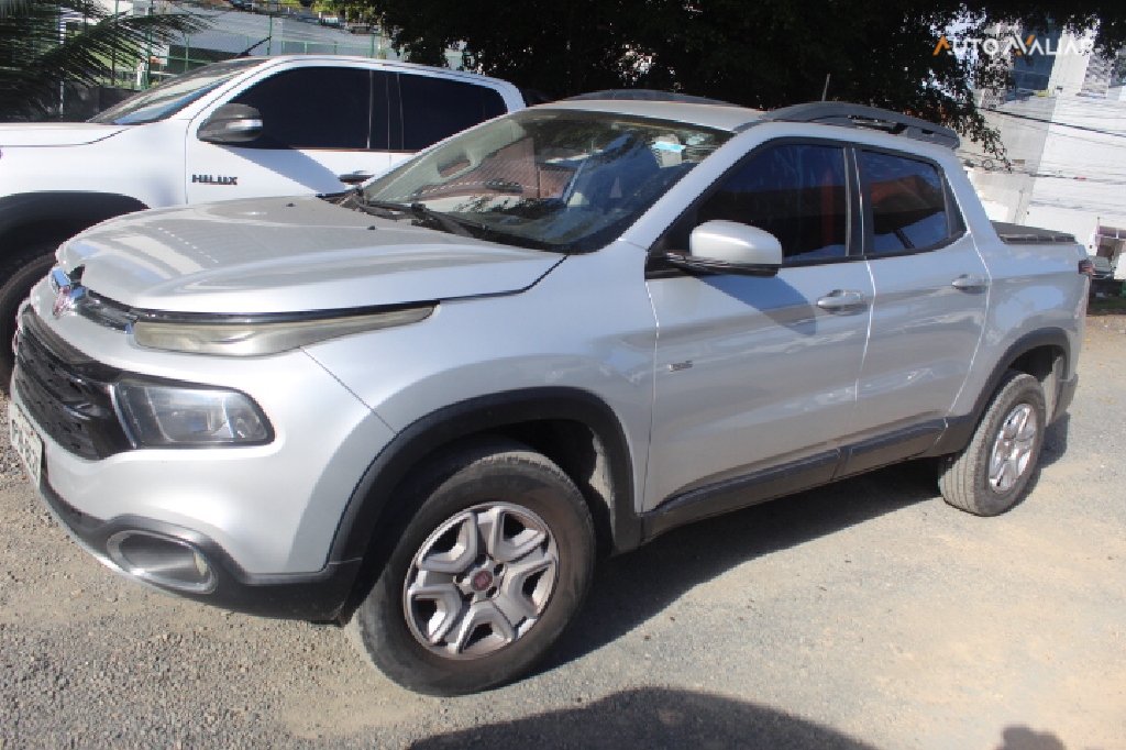 FIAT TORO 2.0 16V TURBO DIESEL FREEDOM MANUAL