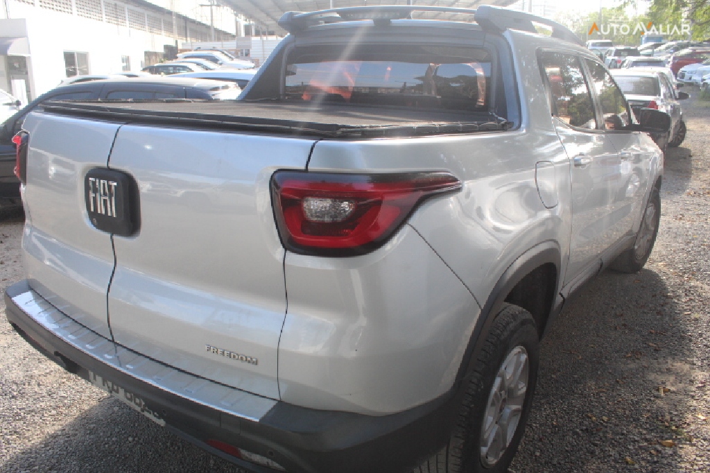 FIAT TORO 2.0 16V TURBO DIESEL FREEDOM MANUAL