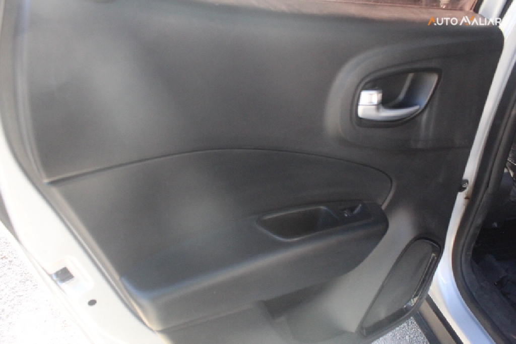 FIAT TORO 2.0 16V TURBO DIESEL FREEDOM MANUAL