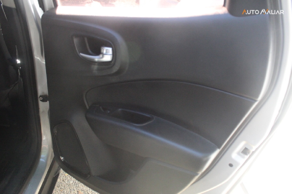 FIAT TORO 2.0 16V TURBO DIESEL FREEDOM MANUAL