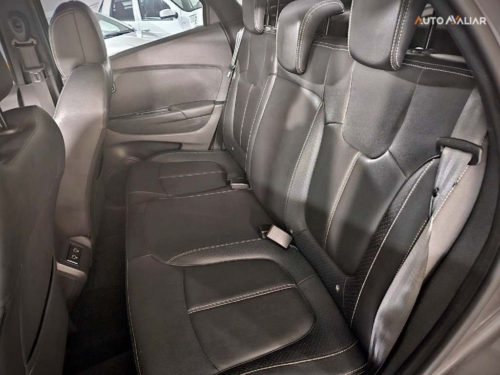 RENAULT CAPTUR 1.3 TCE FLEX INTENSE X-TRONIC