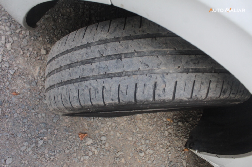 PEUGEOT 208 1.6 ALLURE 16V FLEX 4P AUTOMATICO