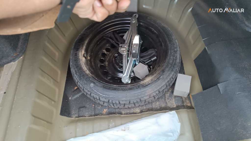 NISSAN VERSA SENSE 1.6 16V FLEX AUTOMATICO