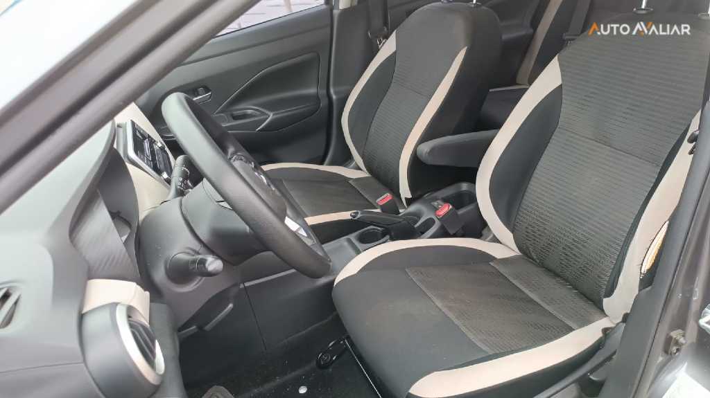 NISSAN VERSA SENSE 1.6 16V FLEX AUTOMATICO