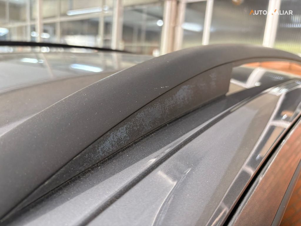 VOLKSWAGEN FOX 1.6 MSI TOTAL FLEX XTREME 4P MANUAL