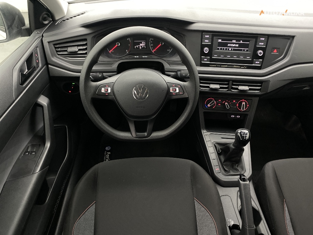 VOLKSWAGEN POLO 1.0 MPI TRACK MANUAL