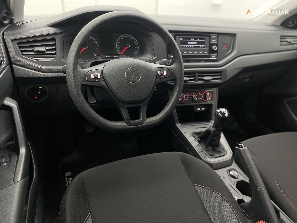 VOLKSWAGEN POLO 1.0 MPI TRACK MANUAL