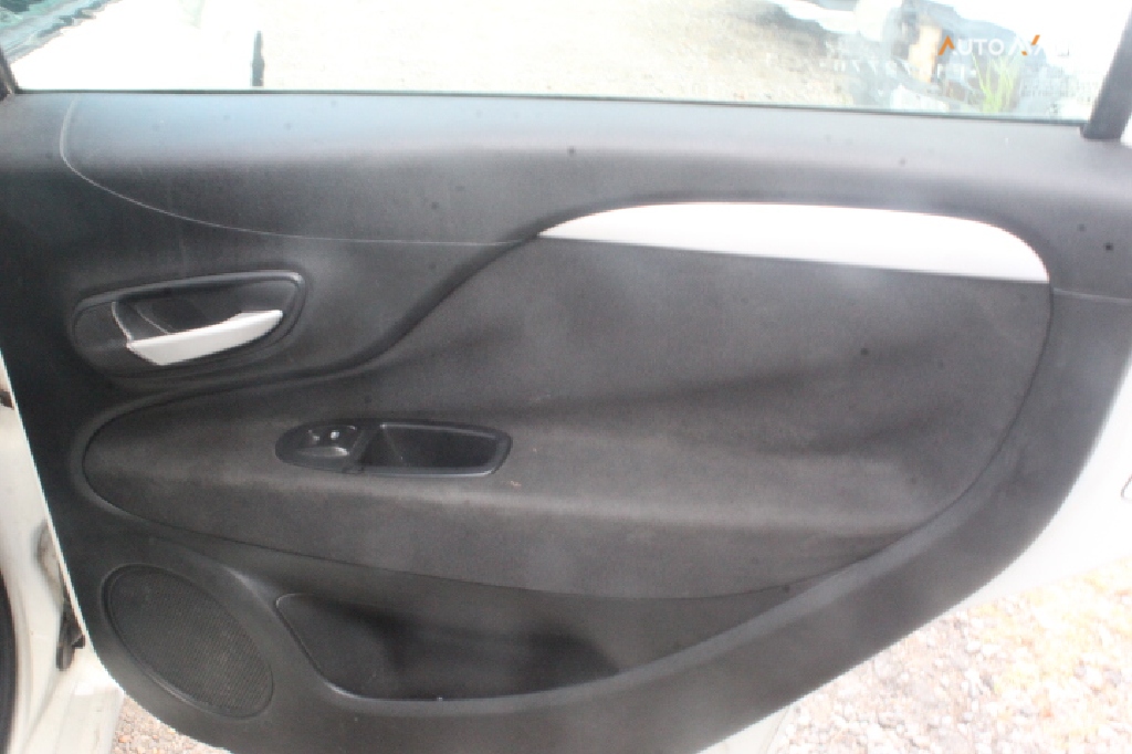 FIAT LINEA 1.8 ESSENCE 16V FLEX 4P MANUAL