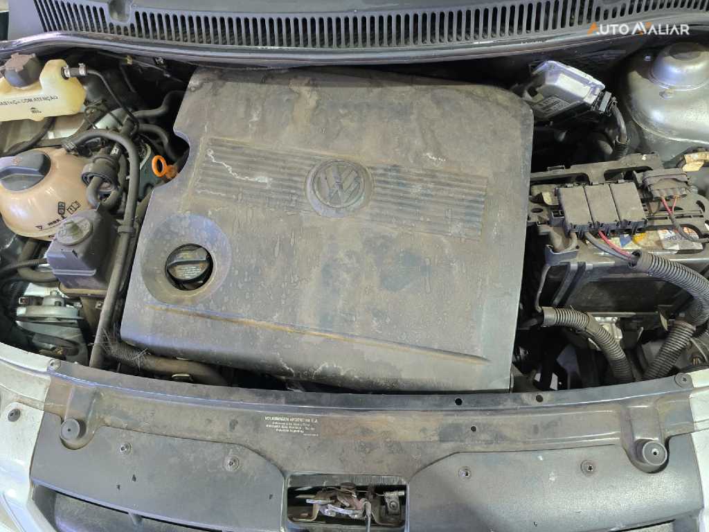 VOLKSWAGEN SPACEFOX 1.6 MI SPORTLINE 8V FLEX 4P MANUAL