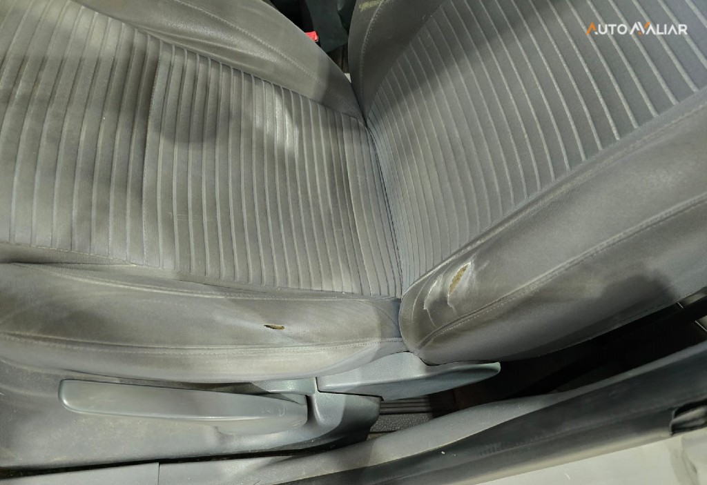 VOLKSWAGEN SPACEFOX 1.6 MI SPORTLINE 8V FLEX 4P MANUAL