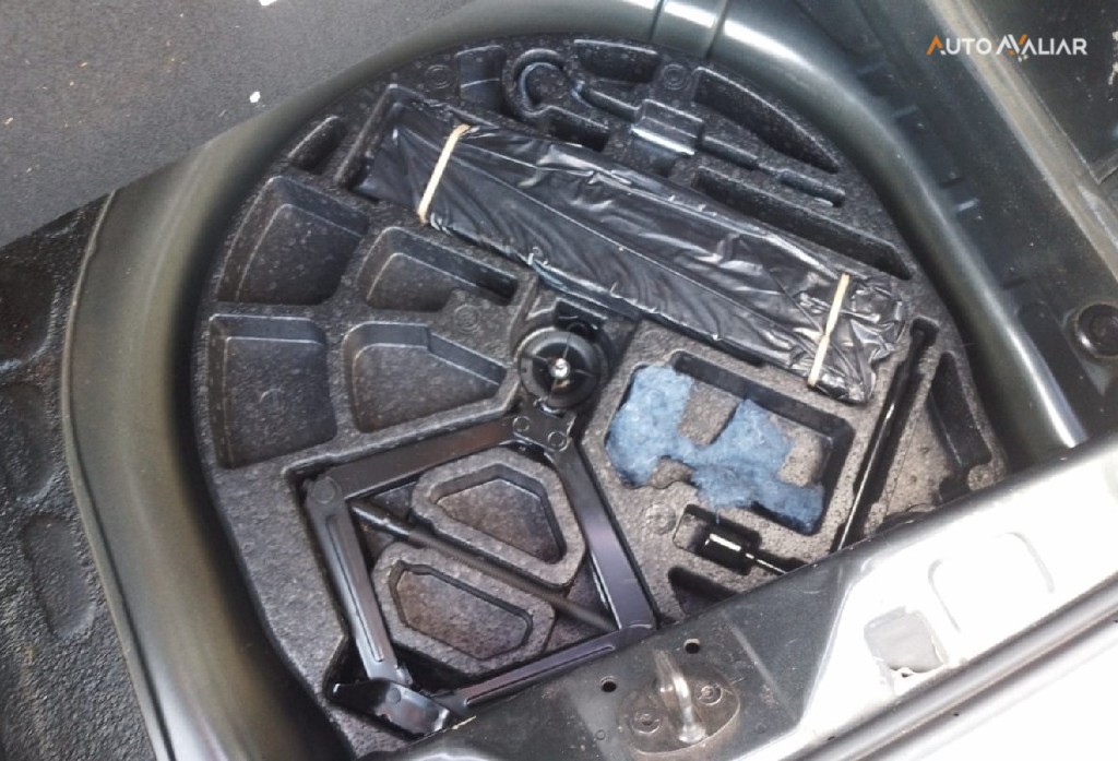 CHEVROLET ONIX 1.0 MPFI JOY 8V FLEX 4P MANUAL