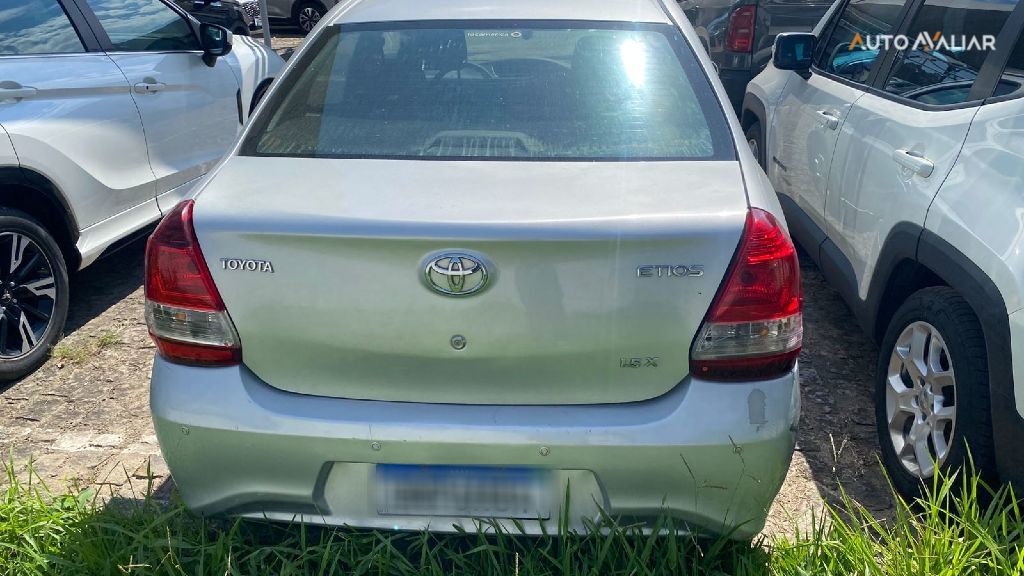 TOYOTA ETIOS 1.5 X SEDAN 16V FLEX 4P AUTOMATICO