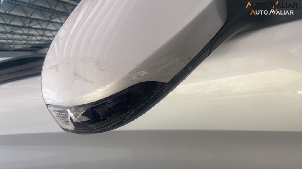 TOYOTA YARIS YARIS XS Sedan 1.5 Flex 16V 4p Aut.