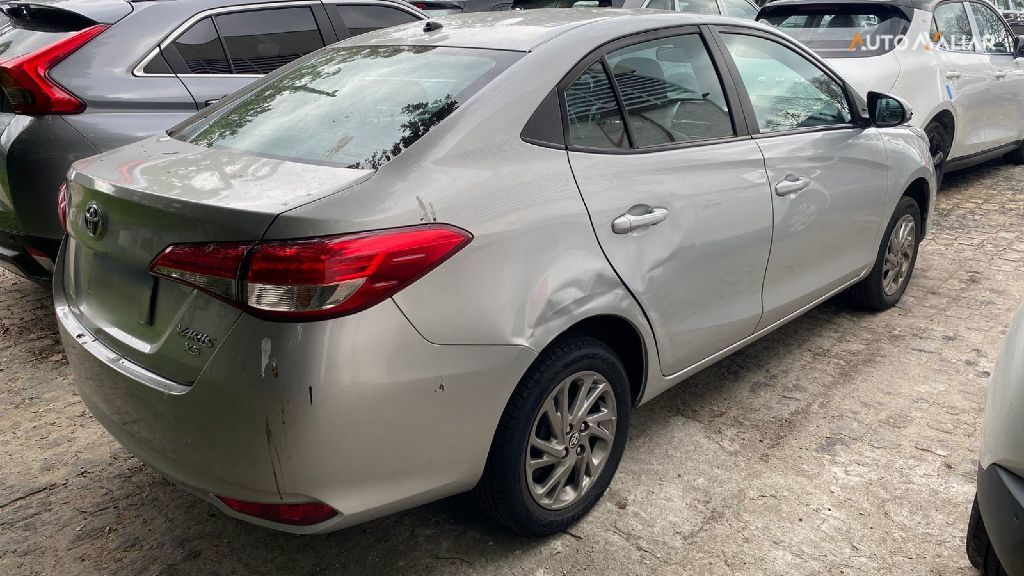 TOYOTA YARIS YARIS XS Sedan 1.5 Flex 16V 4p Aut.