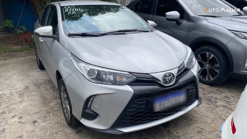 TOYOTA YARIS YARIS XS Sedan 1.5 Flex 16V 4p Aut.