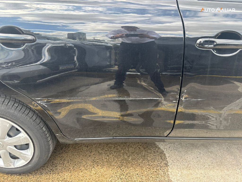 NISSAN MARCH 1.6 S 16V FLEX 4P MANUAL